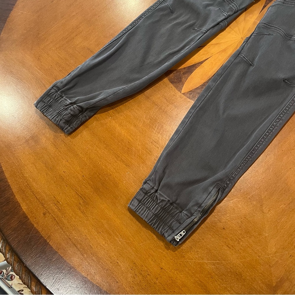 LIKE NEW Spanx Stretch Mid Rise Twill Joggers Washed Black XS Pull-On Utility - Picture 8 of 16